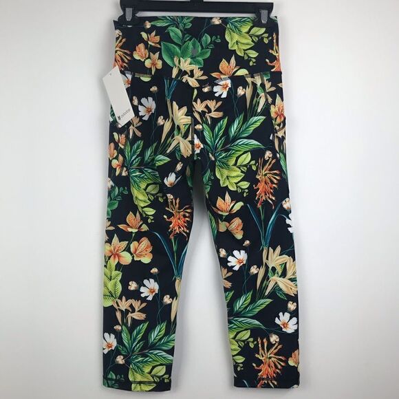 NEW Ododos High Waisted Black Tropical Print Capri Leggings - Picture 12 of 14